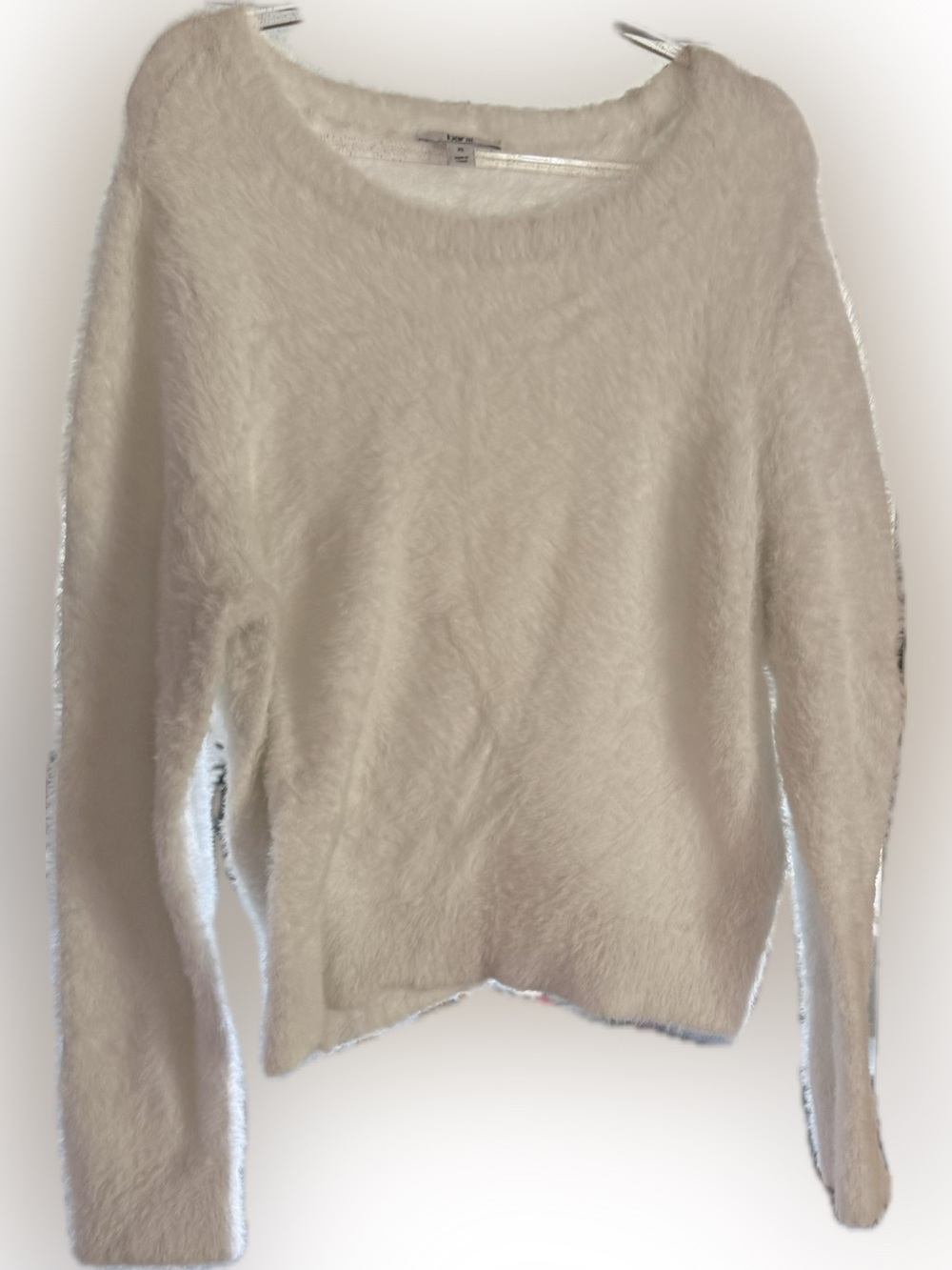 Bar III Super Fuzzy Crew Neck Sweater. XL